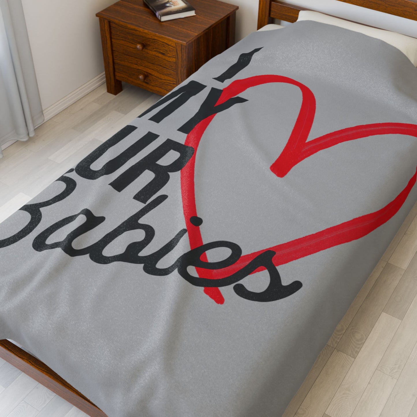 Pet Lovers I love My Fur Babies Plush Blanket - Soft, Cozy Throw for Fur Baby Enthusiasts